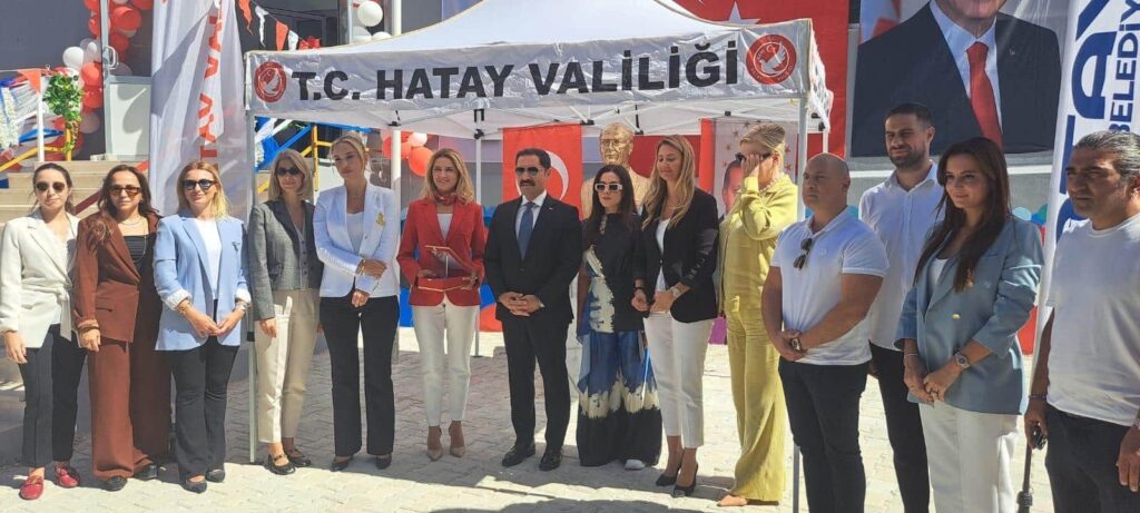 DEFNE’DE OKUL AÇILIŞI GERÇEKLEŞTİ