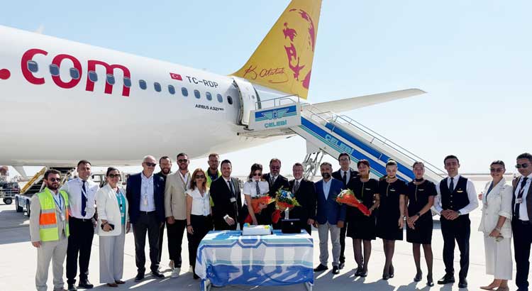 HATAY SEMALARINDA ‘CUMHURİYET’ UÇUŞU!
