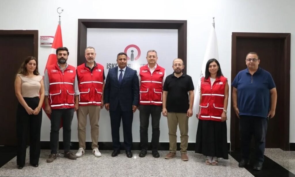 KIZILAY HATAY’DAN İSTE’YE ZİYARET
