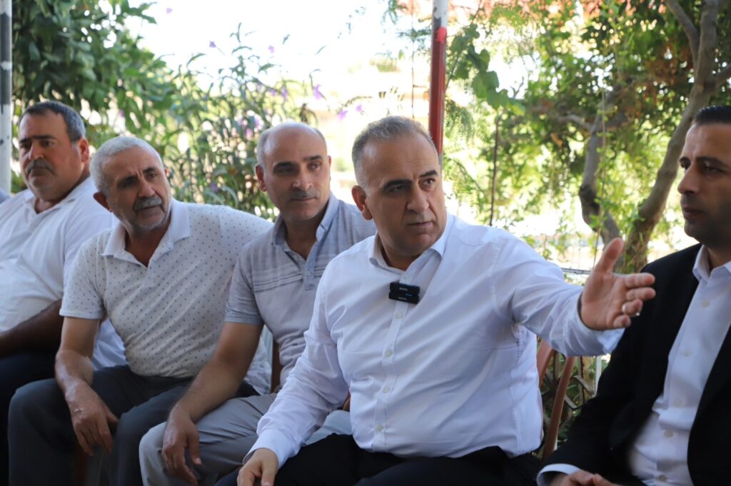 BAŞKAN SARI VATANDAŞI DİNLEDİ