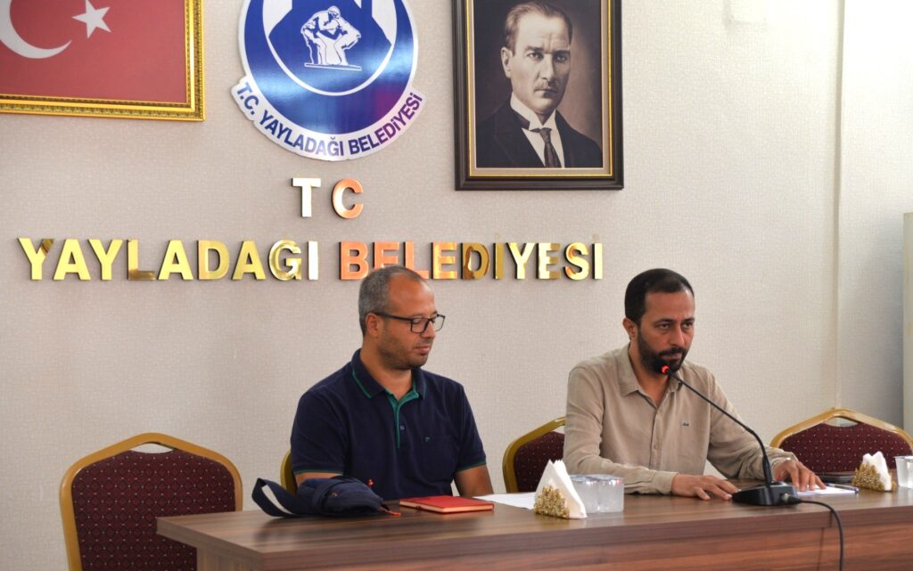 YAYLADAĞI’NDA TIBBİ VE AROMATİK BİTKİLER İÇİN BİLGİLENDİRME TOPLANTISI