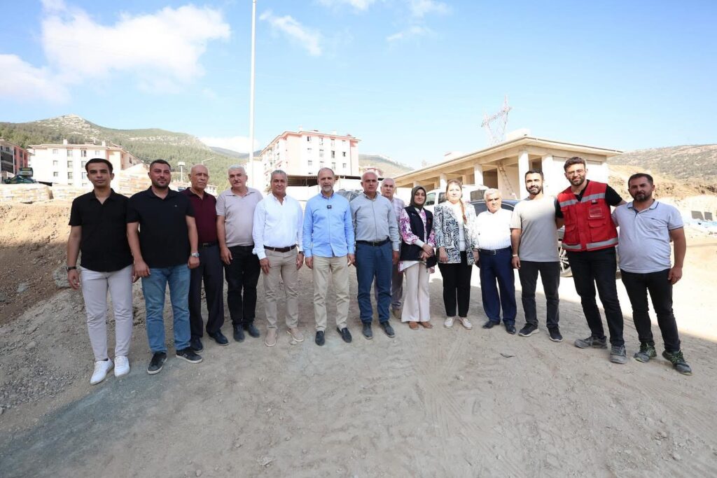 VEKİL ÖZEL’DEN KONUT MÜJDESİ: 1166 KONUT TAMAMLANIYOR