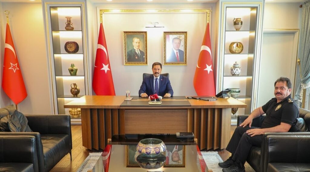 HATAY İL EMNİYET MÜDÜRÜ GÖKCE’DEN VALİ MASATLI’YA VEDA ZİYARETİ