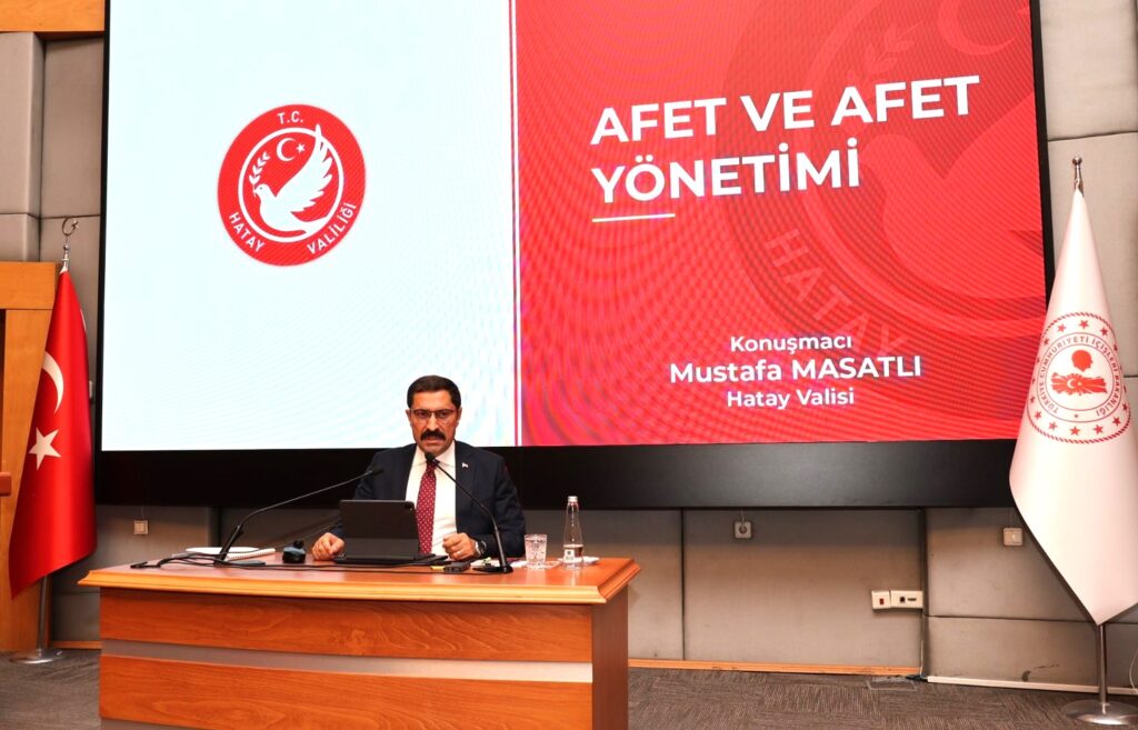 VALİ MASATLI KAYMAKAM ADAYLARINA HATAY’I ANLATTI