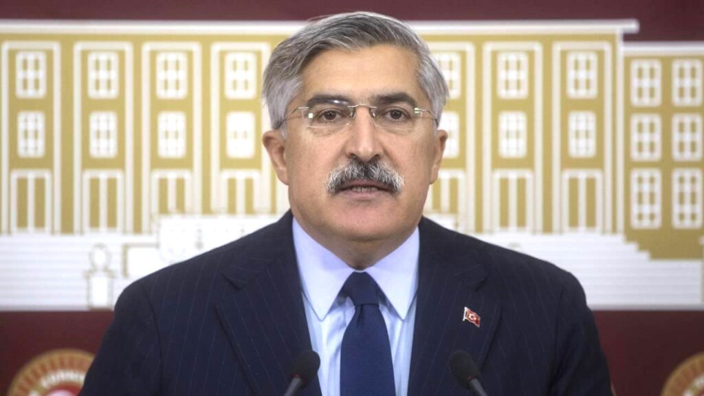 YAYMAN: “CHP DEMEK KRİZ, KAVGA, KAOS DEMEKTİR!”