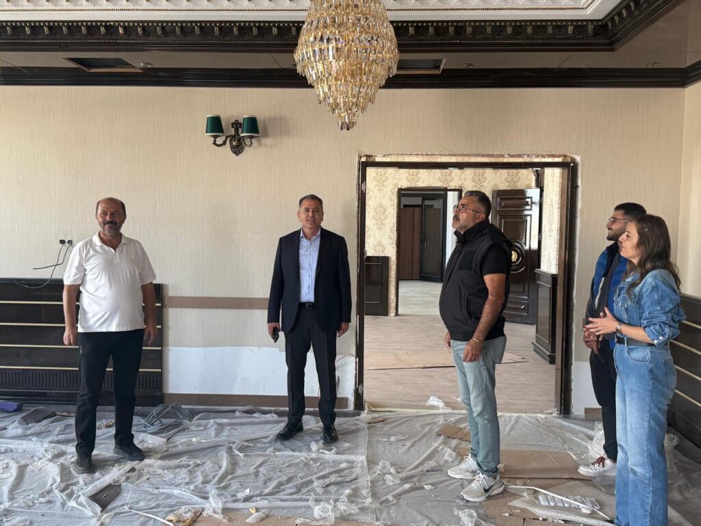 HATAY VALİLİĞİ YENİ HİZMET BİNASI GÜN SAYIYOR