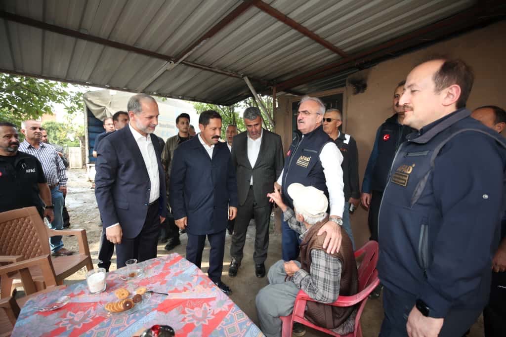 KARALOĞLU, HATAY’DA SAĞANAKTAN ETKİLENEN ALANLARI İNCELEDİ