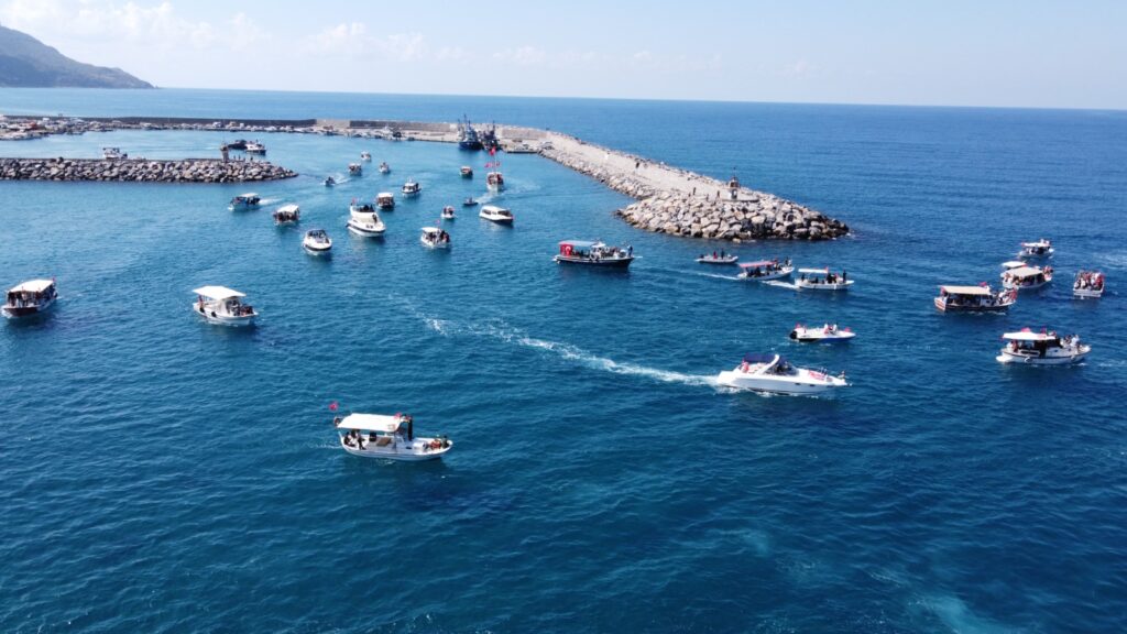 HATAY’DA KÜRESEL SUMUD FİLOSU’NU “SELAMLAMA” ETKİNLİĞİ DÜZENLENDİ