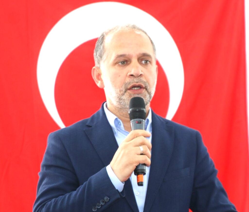 VEKİL ÖZEL’DEN CHP’YE SİYASET DERSİ