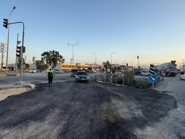 ANTAKYA’DA DERİCİLER SİTESİ KAVŞAĞINDAN ESKİ İSKENDERUN YOLUNA YENİ BAĞLANTI AÇILDI