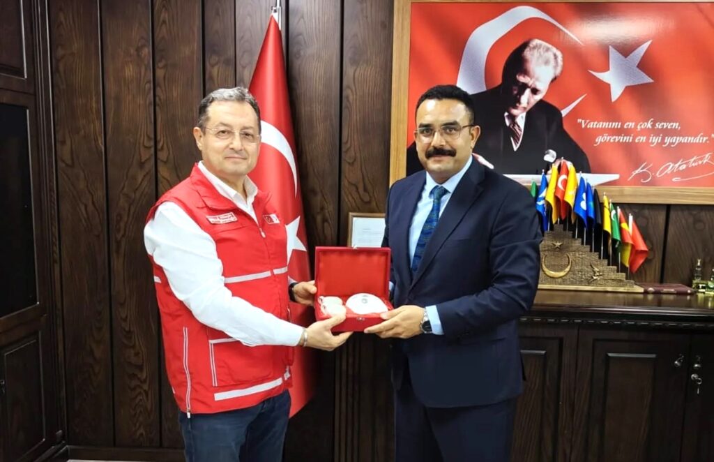 KIZILAY HATAY’DAN İŞKUR’A ZİYARET