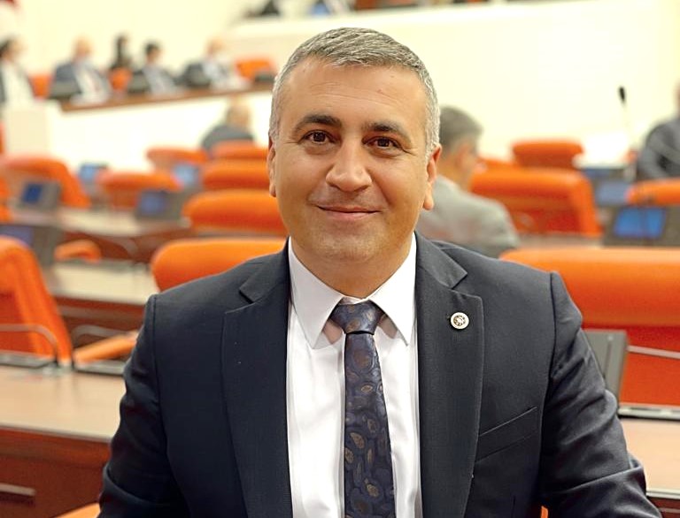 KAŞIKÇI’DAN DEPREMZEDELERE YÖNELİK ÇÖZÜM ÖNERİSİ!