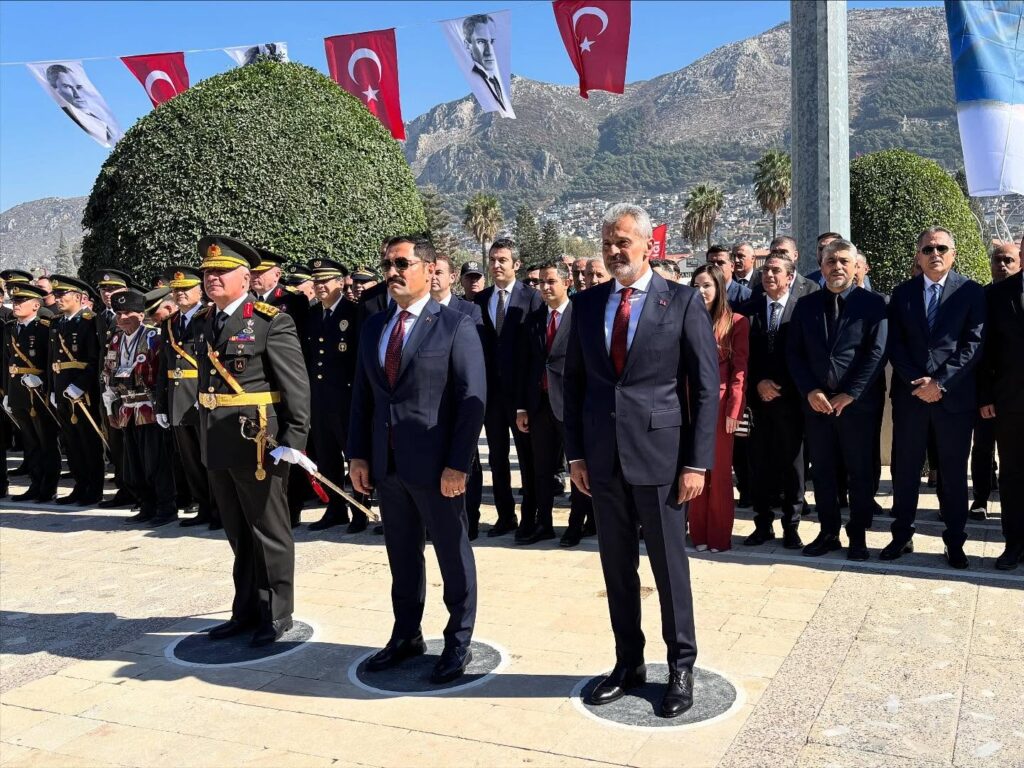 HATAYLILAR ATA’SINA KOŞTU