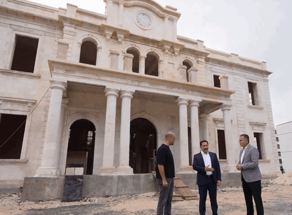 HATAY’DA TARİHİ VALİLİK BİNASINDA RESTARASYON ÇALIŞMALARI SÜRÜYOR
