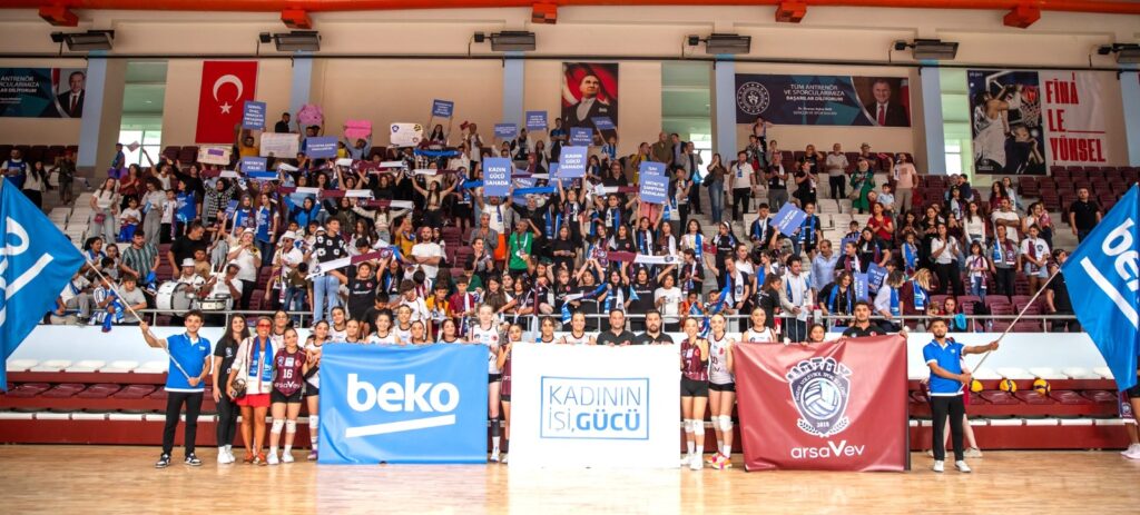 BEKO’DAN ARSAVEV HATAY KADIN VOLEYBOL TAKIMI’NA DESTEK