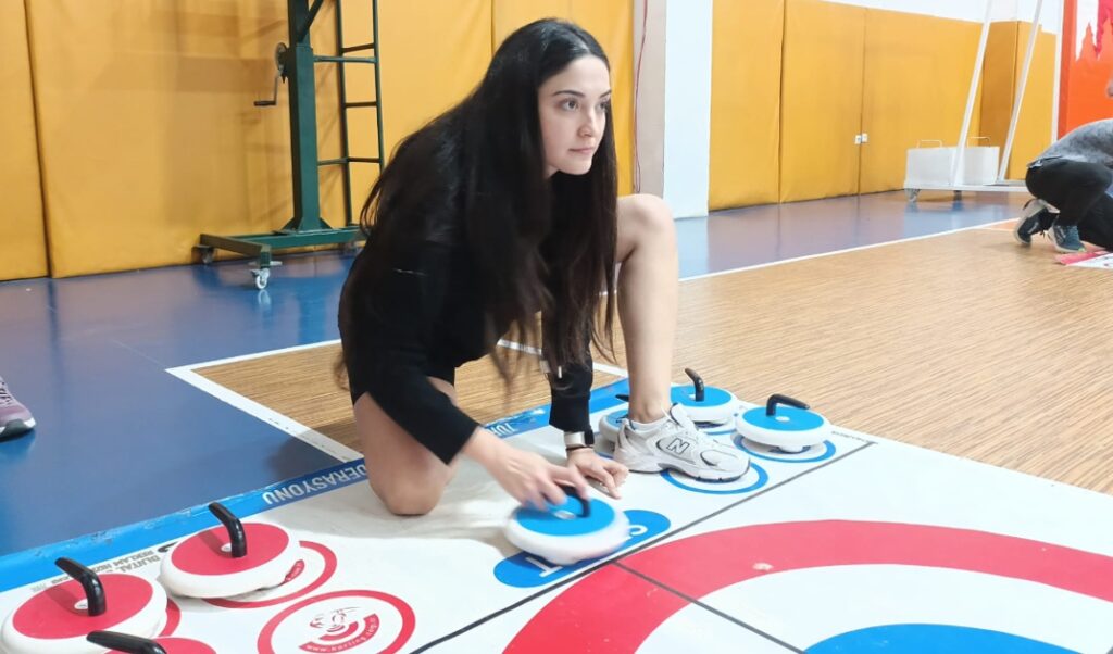 FLOOR CURLİNG TURNUVASI TAMAMLANDI