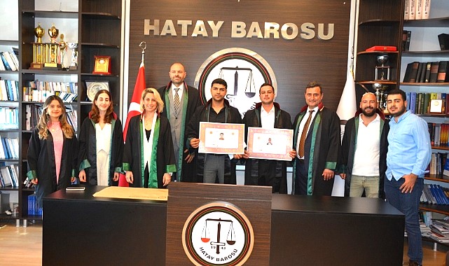 İKİ GENÇ AVUKAT MESLEK YEMİNİ ETTİ