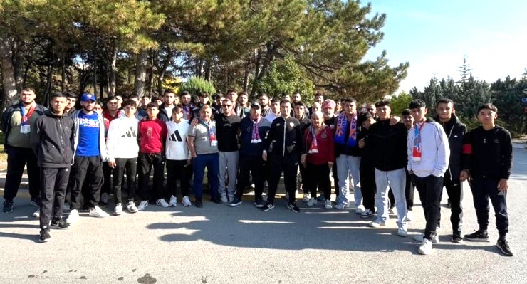 İSKENDERUNSPORLULAR TARAFTARLARINI ÜZDÜ 2-1