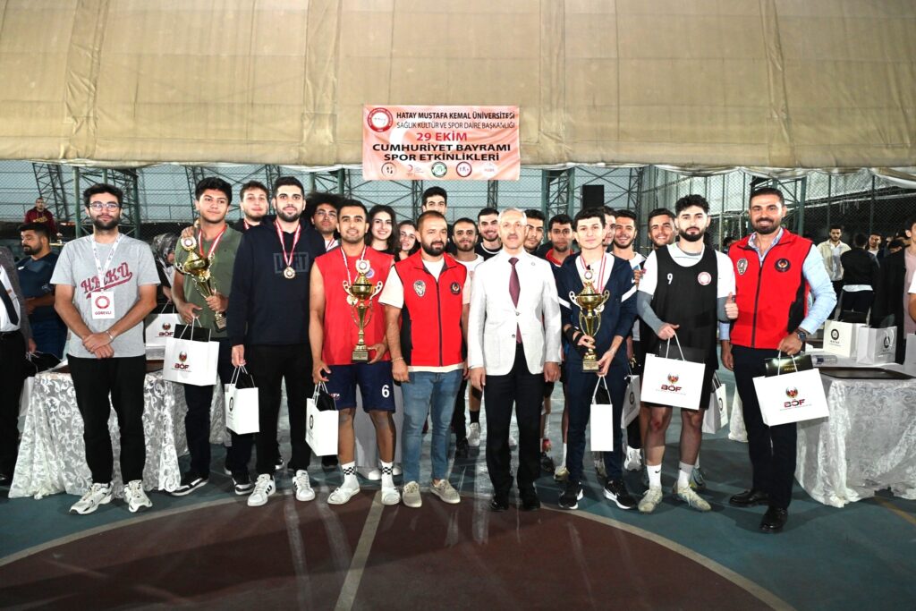 410 SPORCU 3 BRANŞTA YARIŞTI