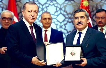 YAYMAN “KÜTÜPHANE SOHBETLERİNİ” DUYURDU