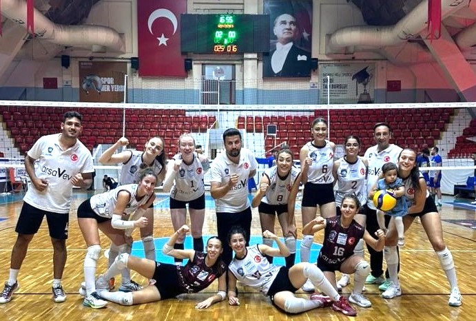 HATAY’IN SULTANLARI DEPLASMANDA KAZANARAK ZİRVE TAKİBİNİ SÜRDÜRDÜ