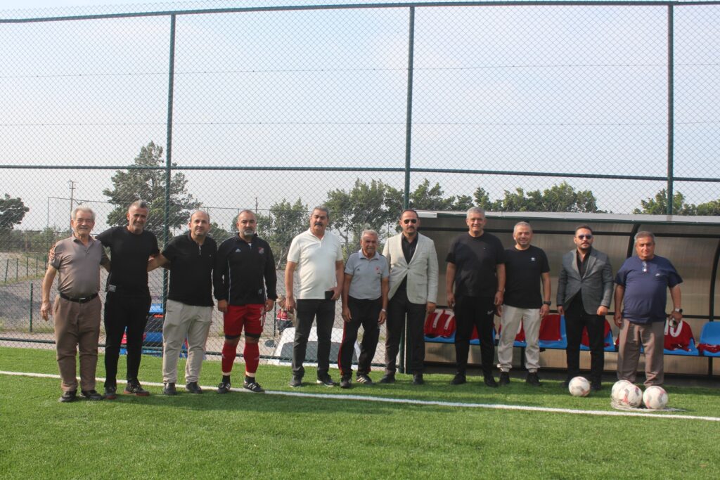 KARAYILAN FUTBOL SAHASI HİZMETE GİRDİ