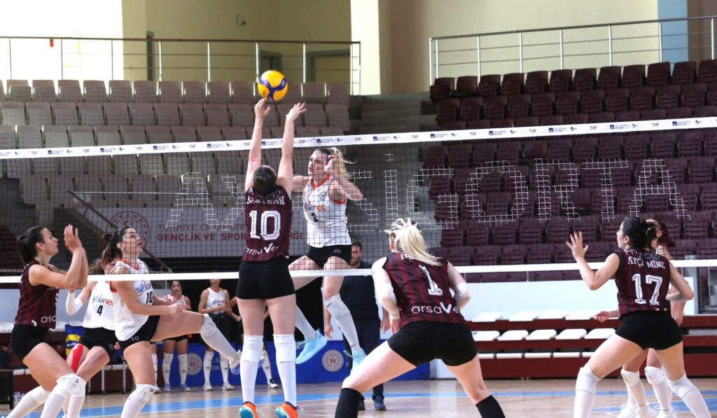 HATAY’IN SULTANLARI REHAVETİ UNUTTU, GÖZLER DÜZİÇİ MAÇINDA