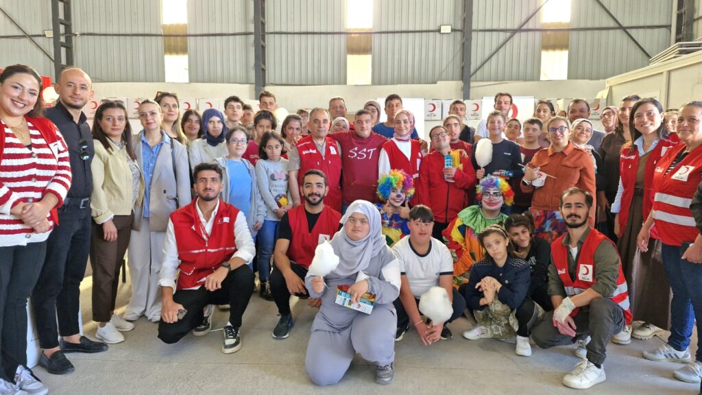 KIZILAY HAFTASI KAPSAMINDA ETKİNLİK DÜZENLENDİ